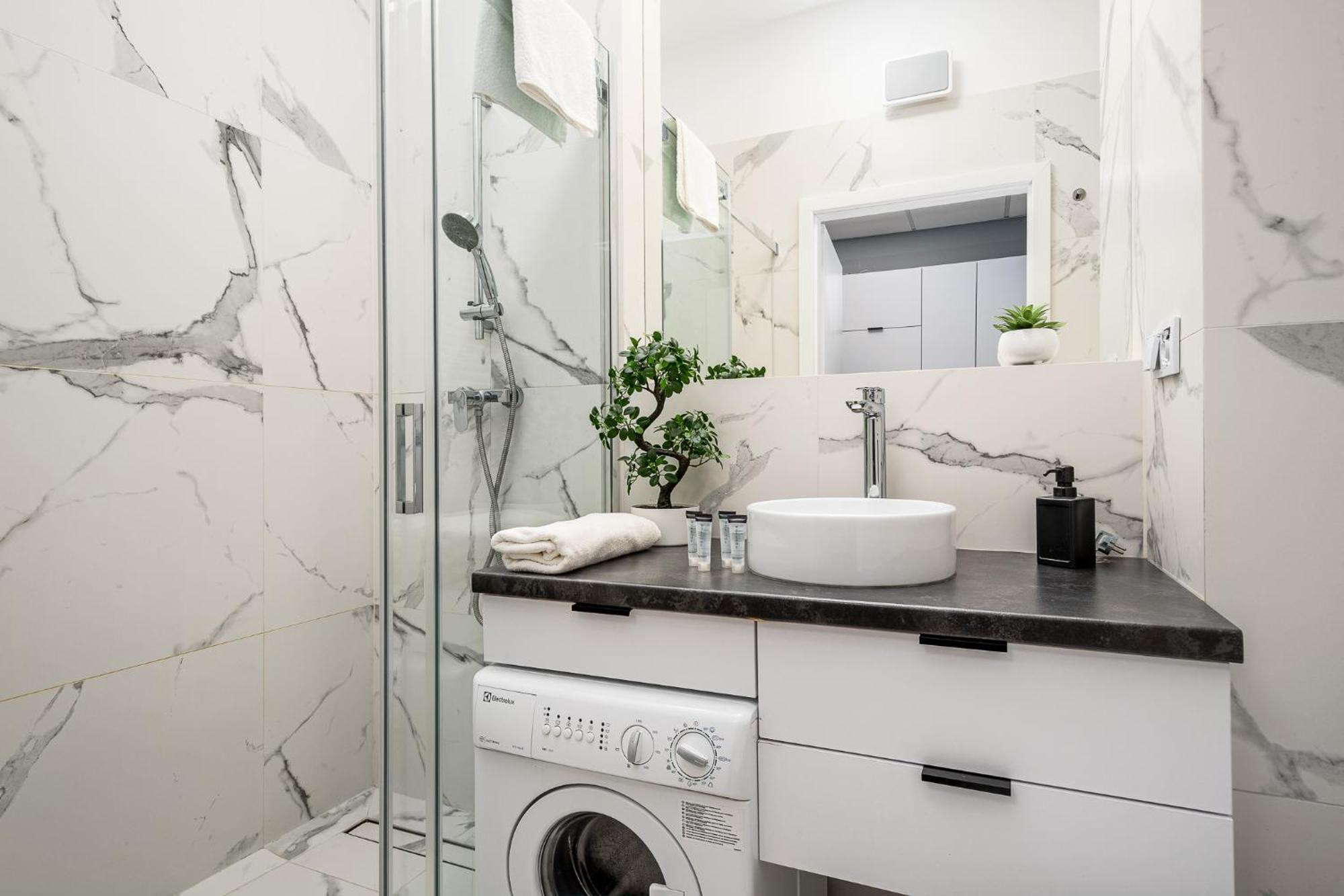 Prymasa Tysiaclecia 83A City Center View Free Garage By Perfect Apart 920 Warsaw Ngoại thất bức ảnh